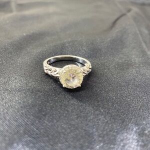 Halo PAJ‎ 925 Sterling Silver Ring C Z
Size 10